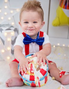 Elize Mare Photography_Circus Carnival Theme Cake Smash